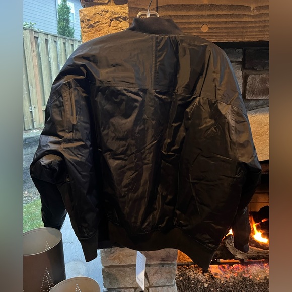 Women’s Sateen Black Bomber Jacket NWT Large - Picture 4 of 8